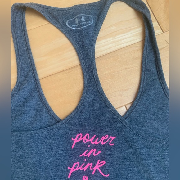 free with $20 purchase***Under Armour Heat Gear loose fit tanktop - Picture 3 of 4